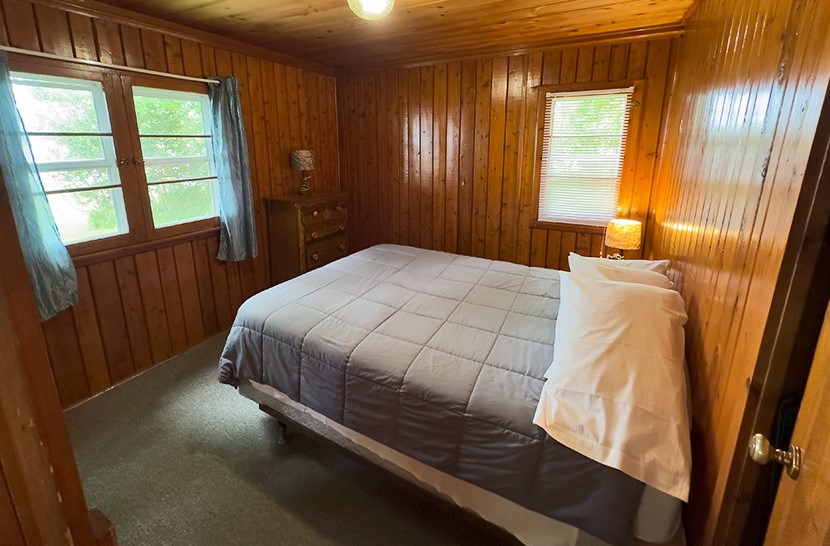 Sunset Pointe Resort Cabin 1